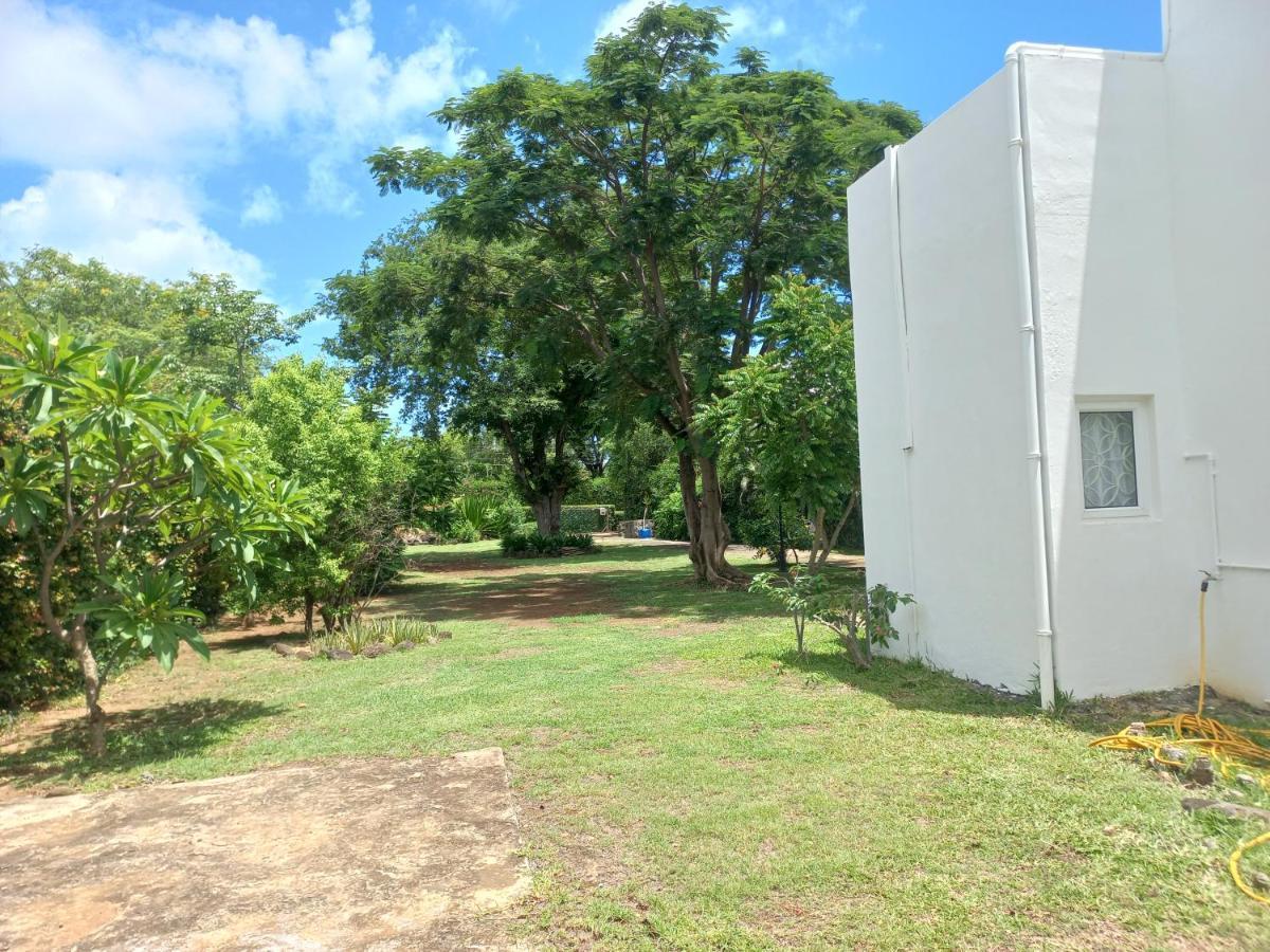 21Lg Ilot Fortier M Sea Front And Swimming Pool Riviere Noire Exterior photo